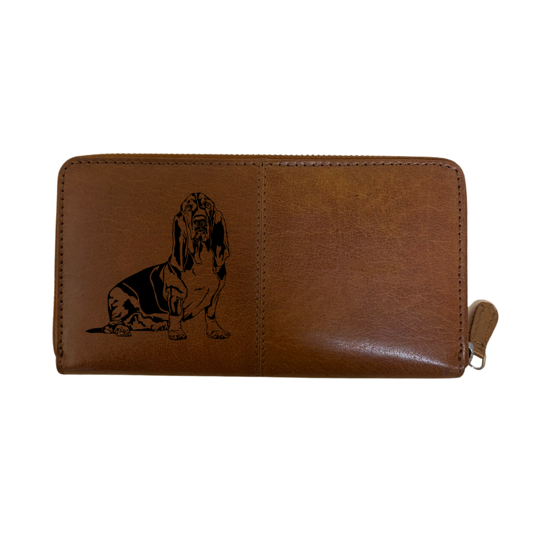 Basset Hound Sitting Engraved Large Leather Purse