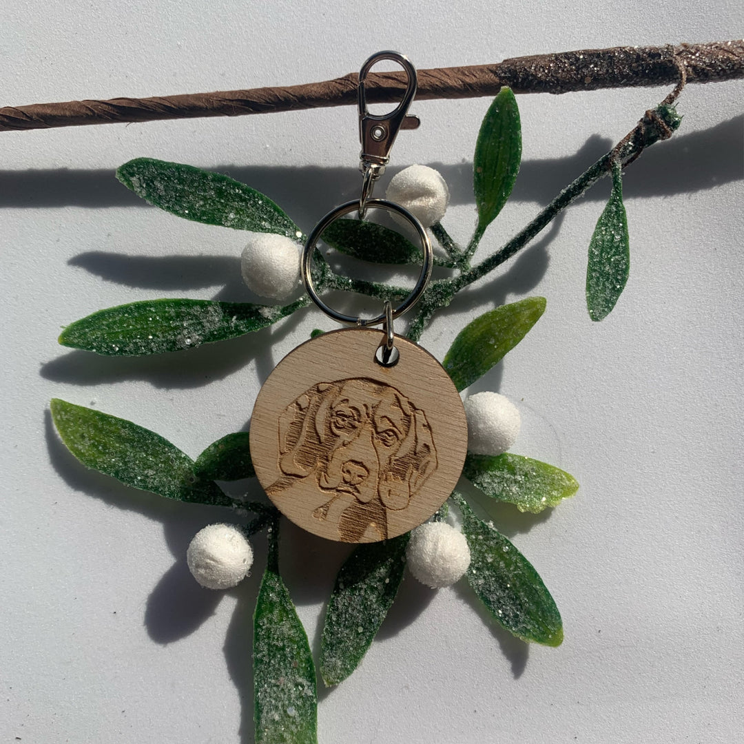 Beagle Engraved Wooden Keyring