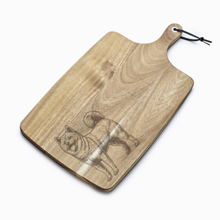 Personalised Standing L Akita Inu Engraved Acacia Serving Board