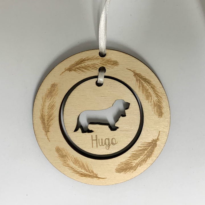 Personalised Basset Hound Hanging Decoration ~ Feather Wreath
