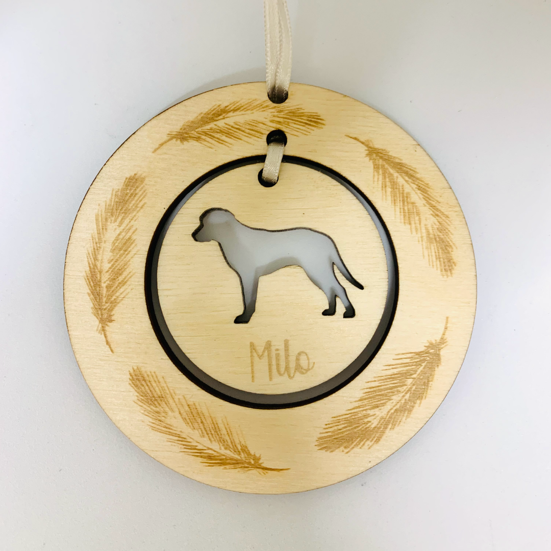 Personalised Chesapeake Bay Retriever Hanging Decoration ~ Feather Wreath