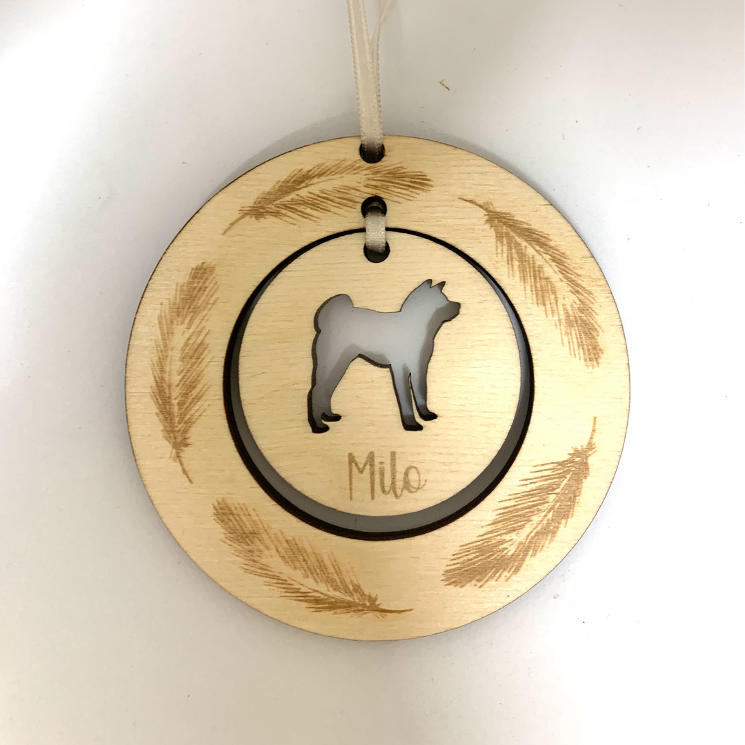 Personalised Shiba Inu Hanging Decoration ~ Feather Wreath